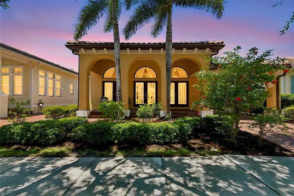 Picture of 6009 YEATS MANOR DRIVE, TAMPA, FL 33616
